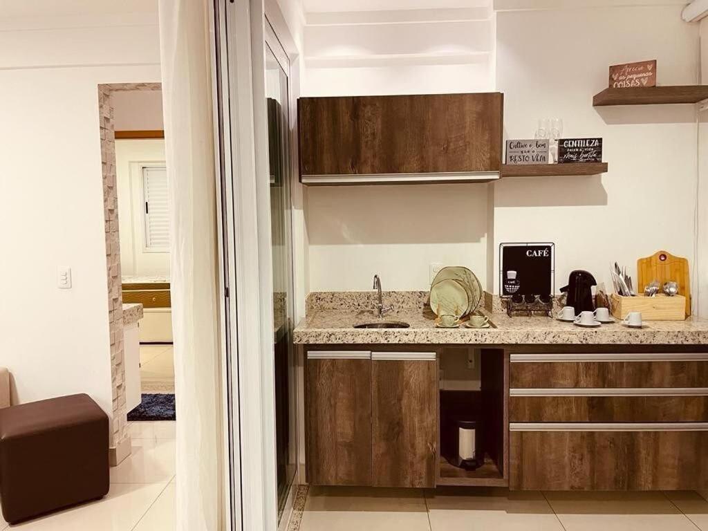2 Qts.| 4 Hosp. | Ao Lado Do Goiania Shopping Apartman Kültér fotó