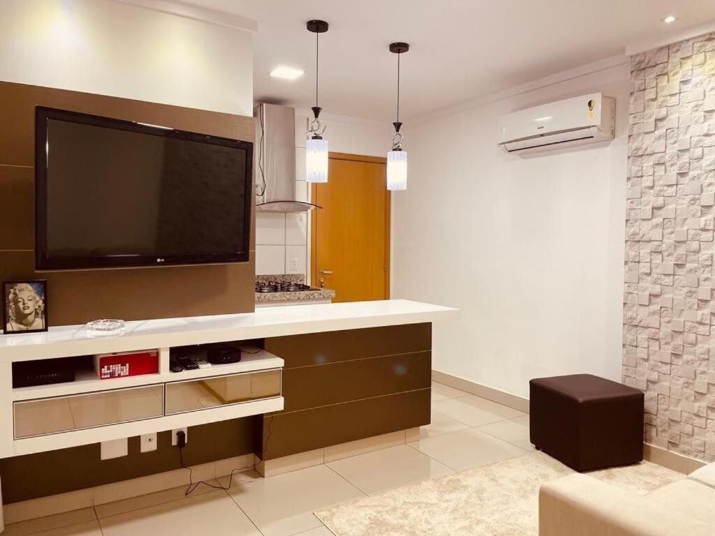 2 Qts.| 4 Hosp. | Ao Lado Do Goiania Shopping Apartman Kültér fotó